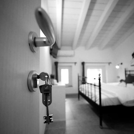 Hotel Ermi Sona Zewnętrze zdjęcie