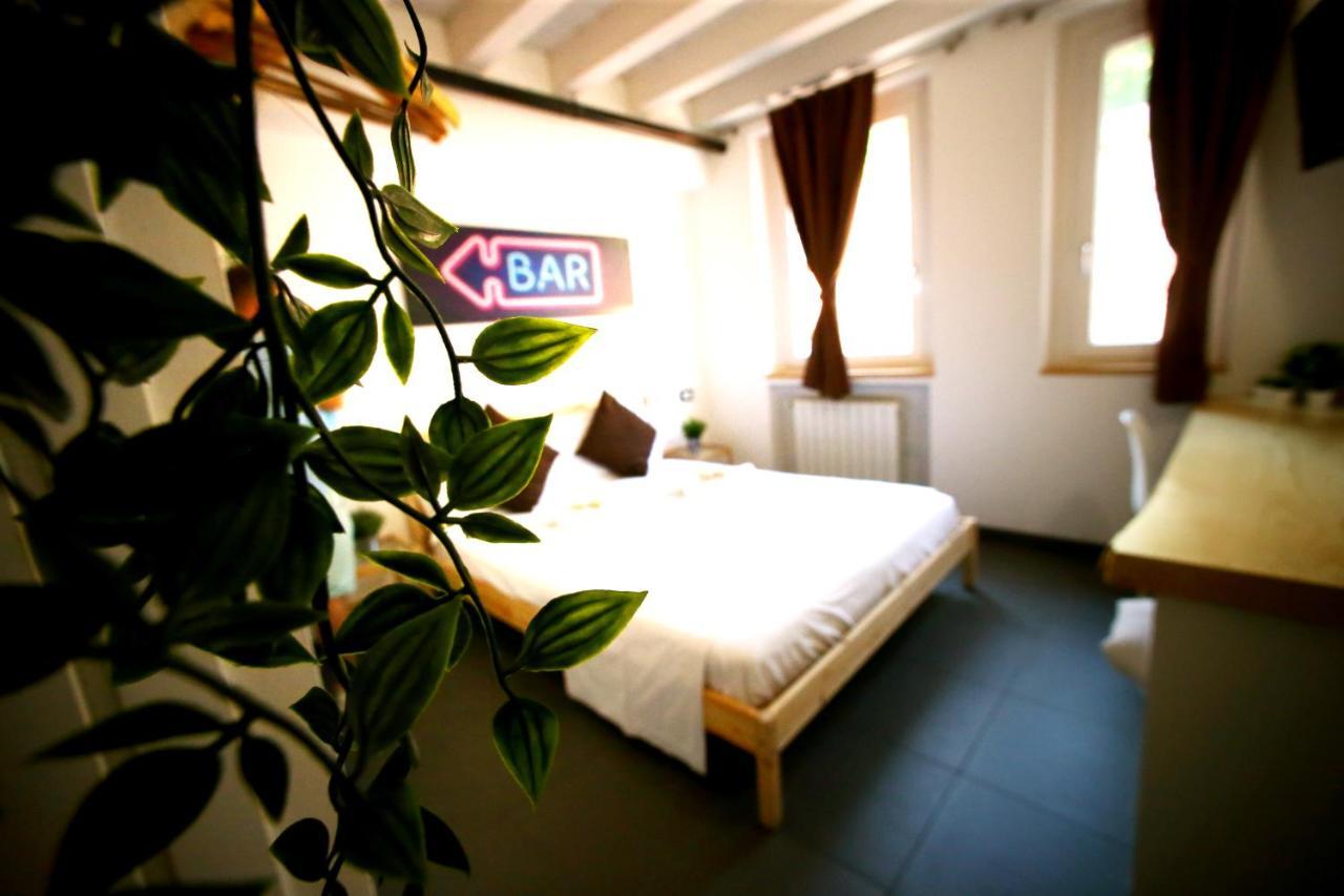 Hotel Ermi Sona Zewnętrze zdjęcie